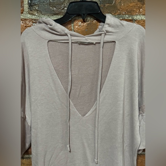 Black Bead Light Purple Hooded Swim Cover-Up - Picture 2 of 7